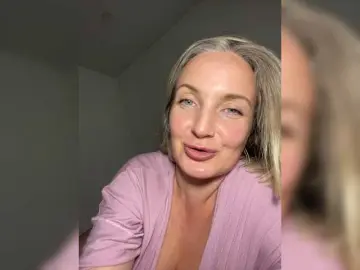 Bongacams Private Sex Chat of MonikaFoxys