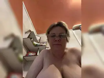 Bongacams Sex Cam of Sexi45