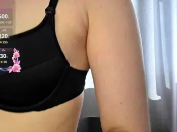Bongacams Watch Live Sex Cams of CatherynDowns