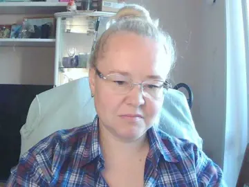 Bongacams Live Sex Cam of Viola27