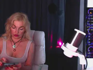 Bongacams Private Sex Chat of Margo77-1
