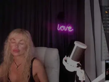 Bongacams Live Porn of Margo77-1