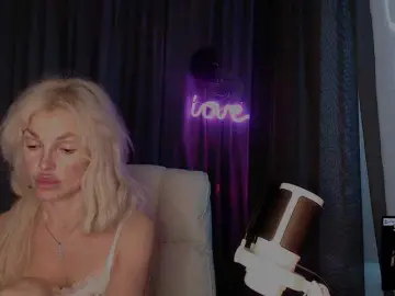 Bongacams Live Porn of Margo77-1
