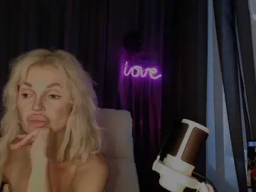 Bongacams Live Porn of Margo77-1