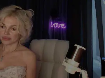 Bongacams Free Live Porn of Margo77-1