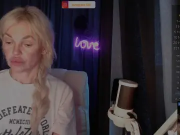 Bongacams Free Live Porn of Margo77-1