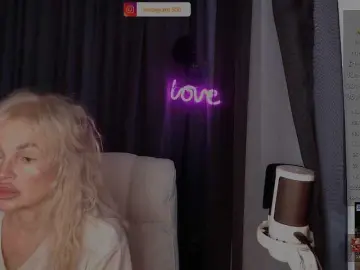 Bongacams Free Porn Cam of Margo77-1