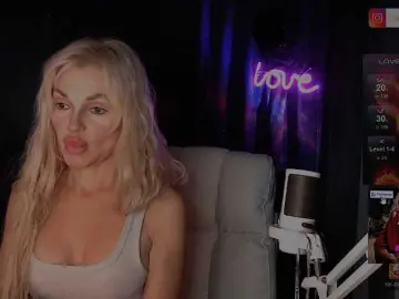 Bongacams Free Porn Cam of Margo77-1
