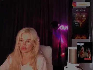Bongacams Watch Live Sex Cams of Margo77-1