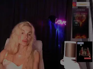 Bongacams Free Porn Cam of Margo77-1