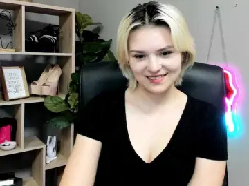 Bongacams Adult Webcam of SweetLilyxo