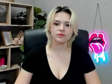 Bongacams Sex Cam of SweetLilyxo