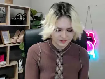Bongacams Live Sex Cam of SweetLilyxo