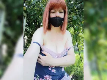 Bongacams Live Sex Cam of Vetka-konfetka0