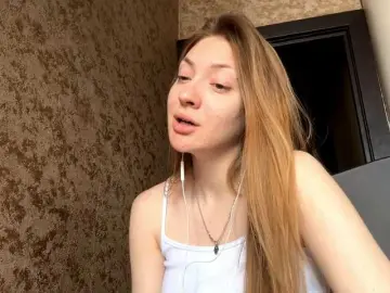 Bongacams Sex Cam of MyrticeDollen