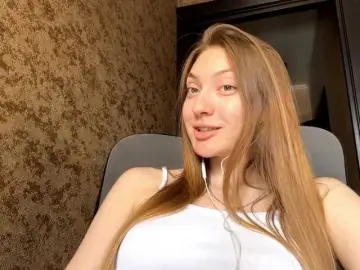 Bongacams Private Sex Chat of MyrticeDollen