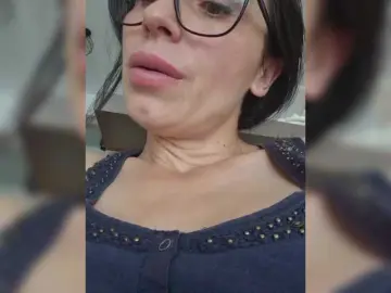 Bongacams Watch Live Sex Cams of SophieMary