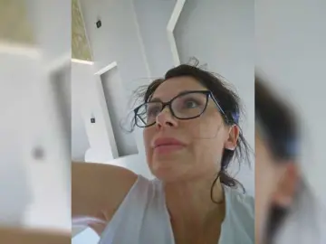 Bongacams Best live sex cam show of SophieMary