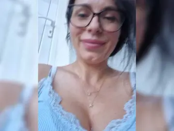 Bongacams Free Live Porn of SophieMary