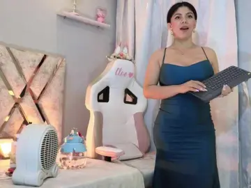 Bongacams Watch Live Sex Cams of Cloesweety