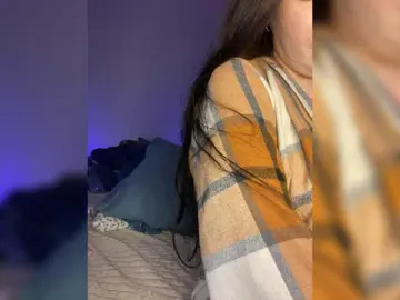 Bongacams Sex Cam of -CrystalZ-