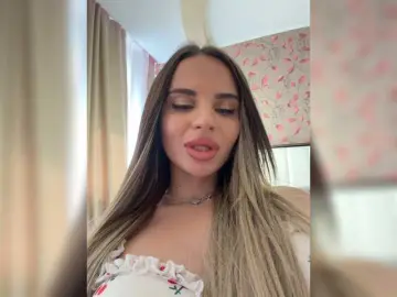Bongacams Best live sex cam show of LedyMiya