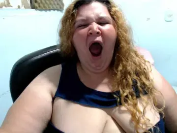 Bongacams Adult Webcams of squirtbbw