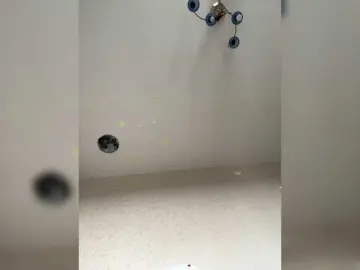 Bongacams Live Sex Cam of -Hennessy-