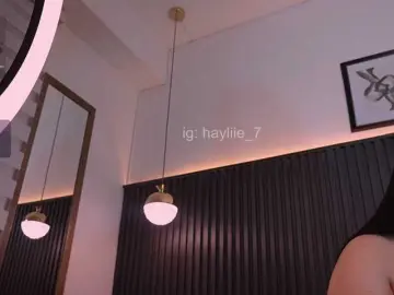 Bongacams Watch Live Sex Cams of haylie-1