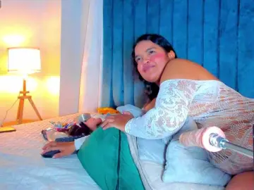 Bongacams Sex Cam of sarayhorny69