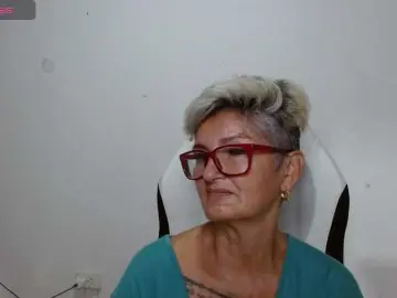 Bongacams Sex Cam of bety-cum3