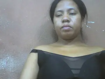 Bongacams Live Sex Cam of Tharcile