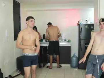 Bongacams Watch Live Sex Cams of skinnyrichgirlD