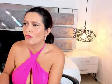 Bongacams Sex Cam of Slut-Milf