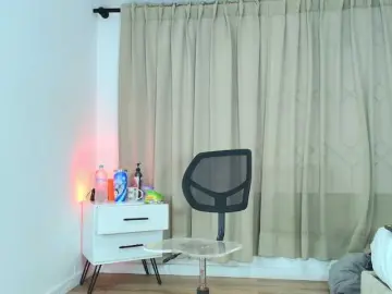 Bongacams Watch Live Sex Cams of Sara-BigAss