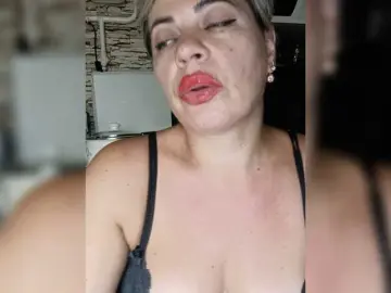 Bongacams Sex Cam of murr-kitty