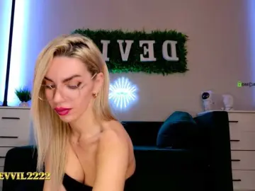 Bongacams Free Porn Cam of Devil2222