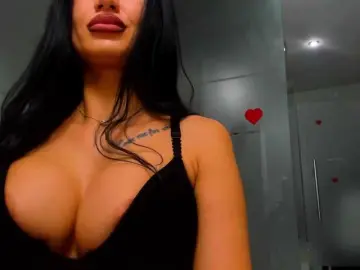 Bongacams Nude Webcam of queenrafaelle