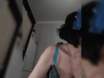 Bongacams Live Porn of Lilya18