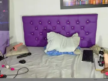 Bongacams Free Live Porn of ebony-NeighborMoans