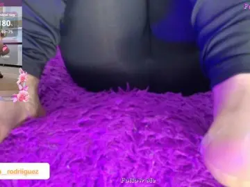 Bongacams Nude Webcam of Karlarodriguez1