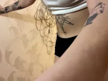 Bongacams Live Sex of CarlenaMeil