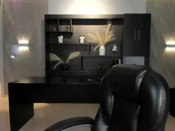 Bongacams Sex Cam of NiaSalvatore