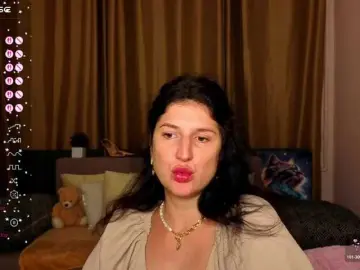 Bongacams Sex Cam of AliannaSoloKisses