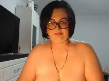 Bongacams Live Sex of Emyllywhite