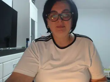 Bongacams Nude Webcam of Emyllywhite