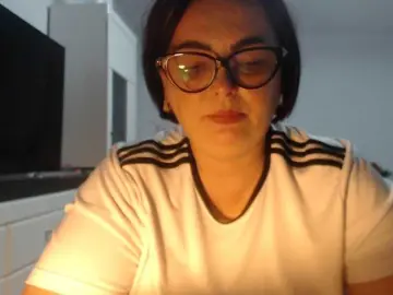 Bongacams Live Porn of Emyllywhite