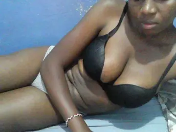 Bongacams Adult Webcams of Mystiq-Ella