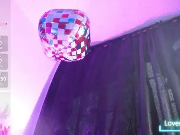 Bongacams Watch Live Sex Cams of Stefany-wish