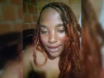 Bongacams Live Porn of EmiliAddams